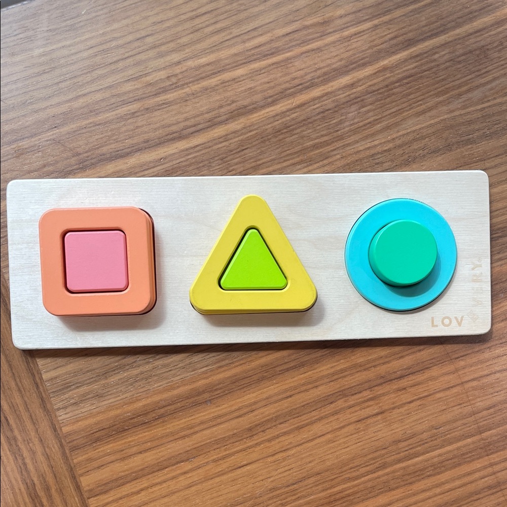 Lovevery The Realist Geo Shapes Puzzle